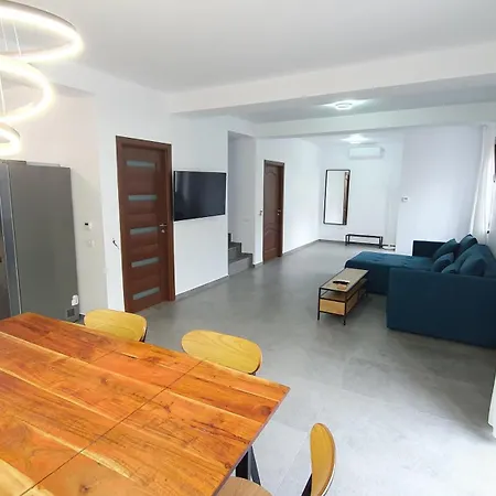 Mrs House 1 Prázdninový dům Bukurešť