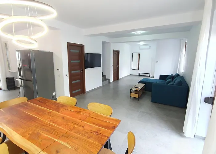 Mrs House 1 度假居 布加勒斯特