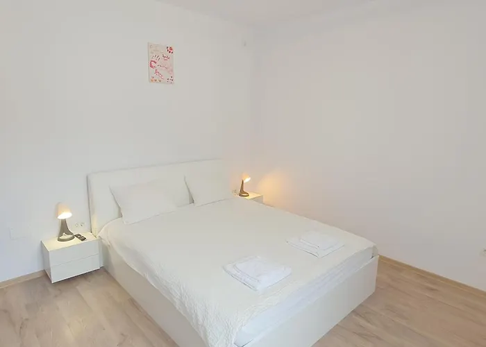 Mrs House 1 Case de vacanță Bucureşti