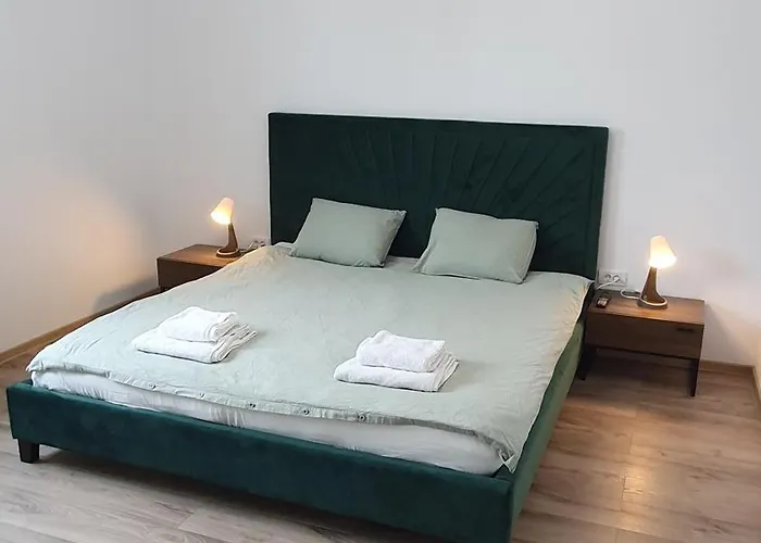 Mrs House 1 Bucureşti