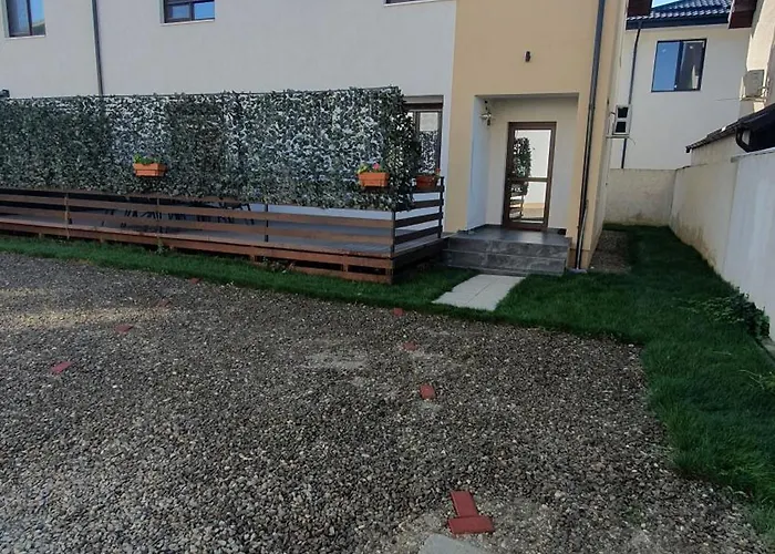 Mrs House 1 * Bucureşti